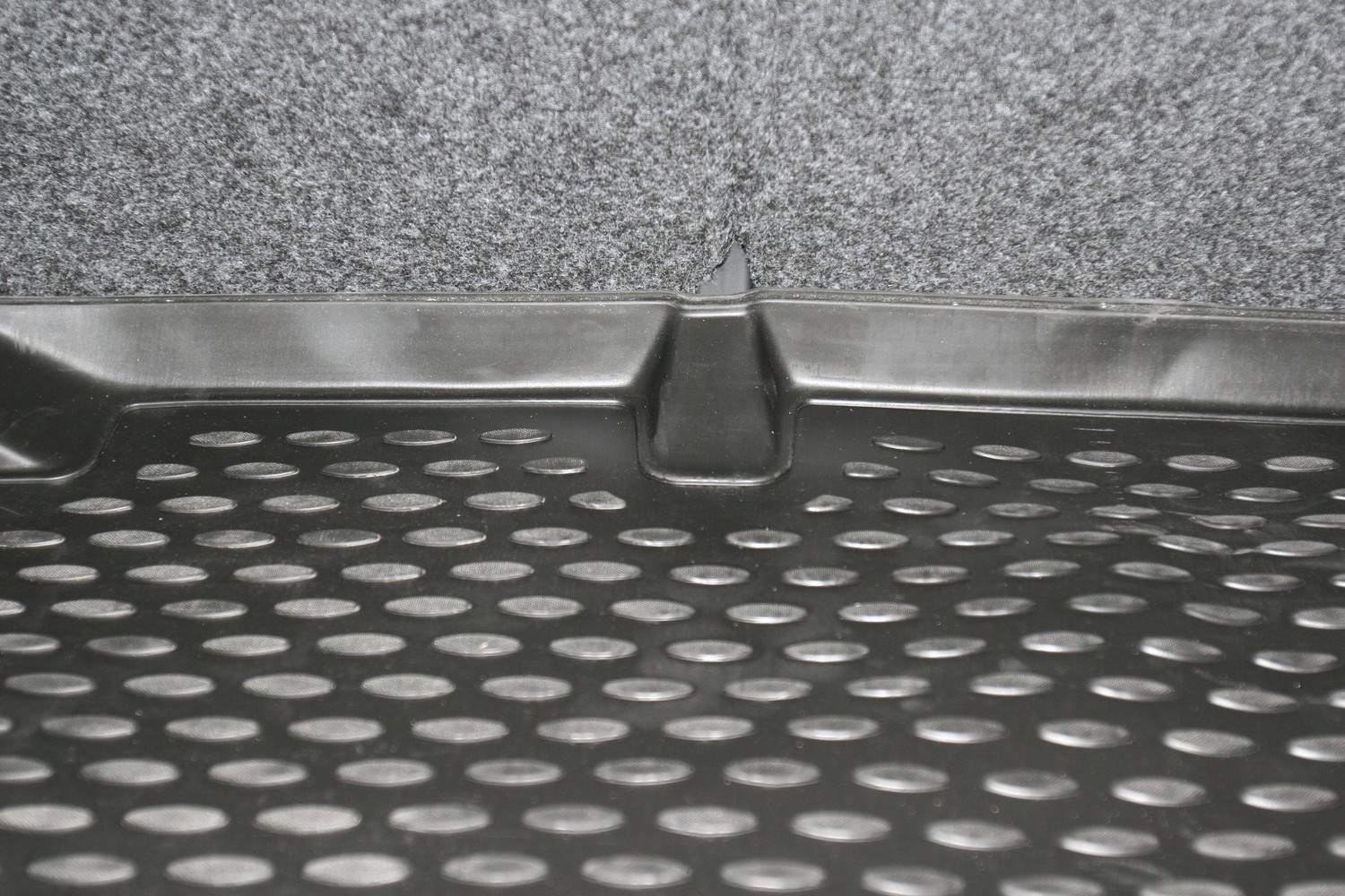 Коврик в багажник VW Jetta, с карманами (Conceptline, Conceptline Plus, Trendline), 2011-2015, 2015->, сед. (полиуретан)