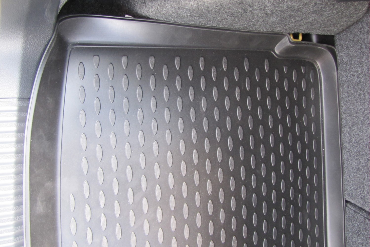 Коврик в багажник VW Polo V  2009->, хб., верхн. (полиуретан)