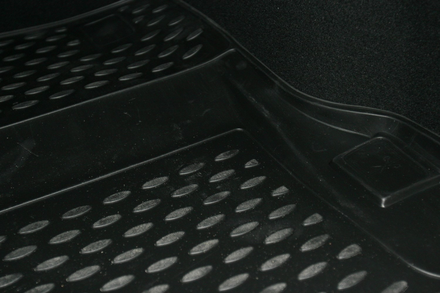 Коврик в багажник MERCEDES-BENZ E-Class W212, 2009-2016, Elegance, сед. (полиуретан)