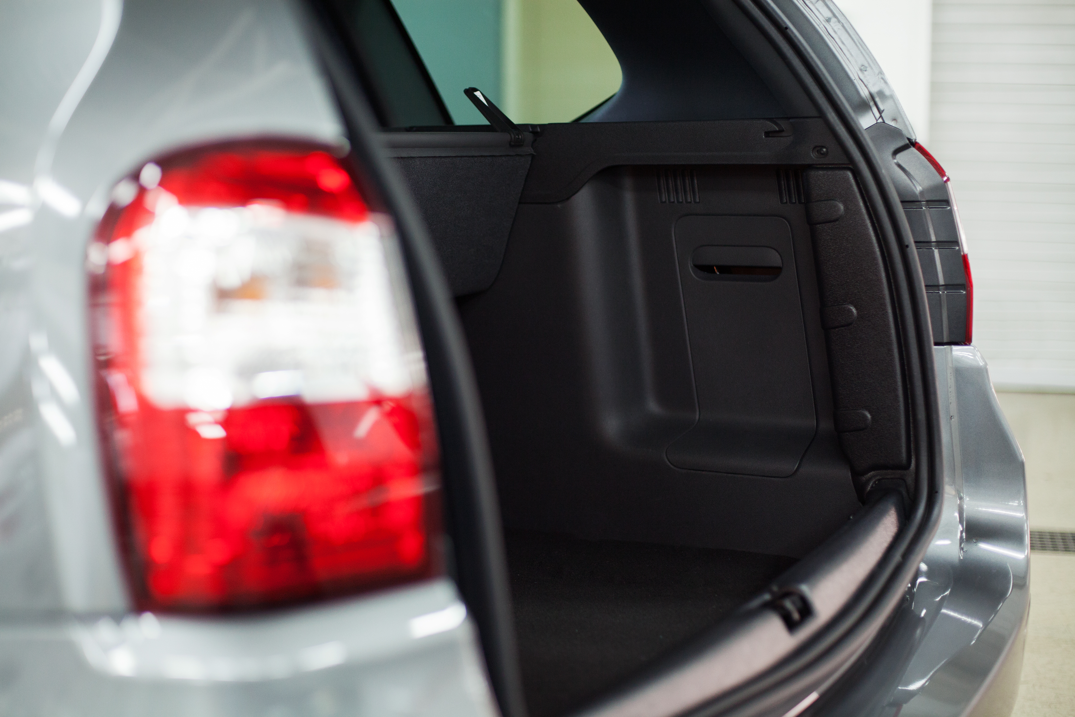 Накладки на боковые стойки багажника для Nissan Terrano 2014—