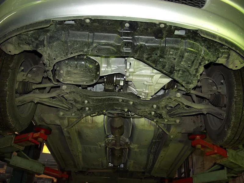 Защита двигателя днище toyota yaris 2009. Защита двигателя тойота ярис 2006. Toyota yaris защита картера p1. Защиты двигателя тойота ярис. Защиты двигателя тойота ярис.